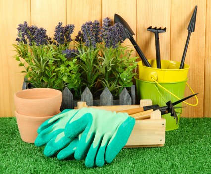 Protective equipment used by professional gardeners